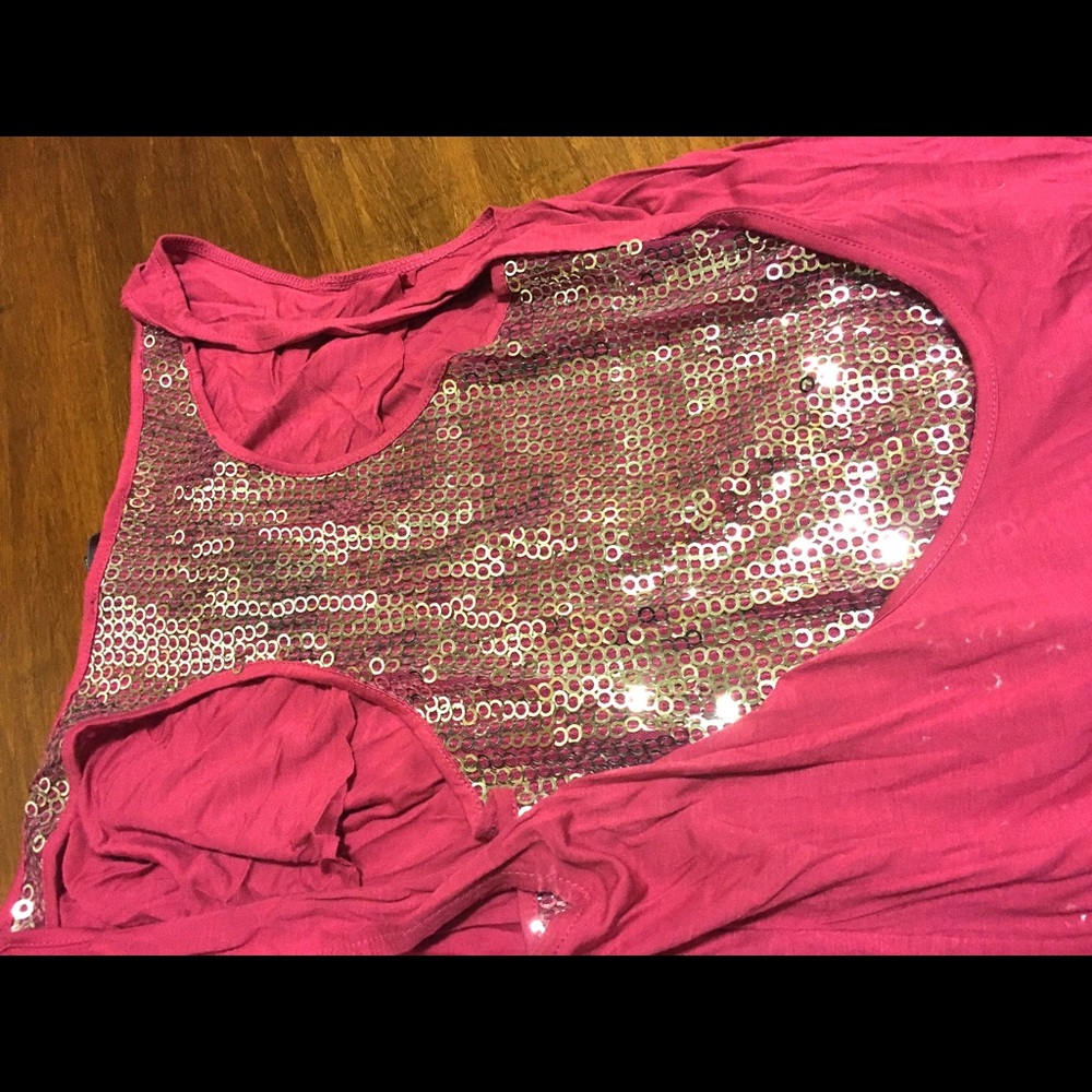 🆕 Express Top - Picture 3 of 7